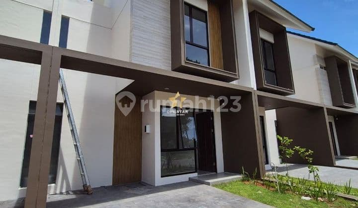 Rumah Luas 90m² Brand New Dekat Aeon Mal, Pasar Modern, Stasiun