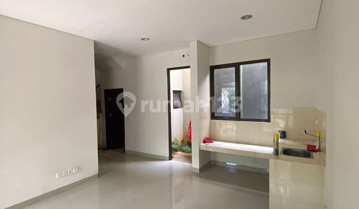 Rumah 3 Kamar di Vanya Park Dekat Danau & Grandlucky