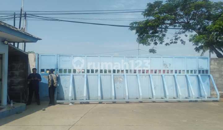 Di sewakan lahan sudah di cor cocok untuk pool dan produksi di cikarang utara