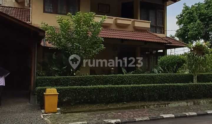 Rumah Bagus Unfurnished SHM Depok Ii, Depok