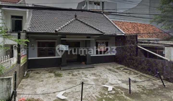 rumah bekas kantor lokasi bagus di jl danau toba benhil