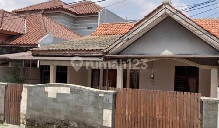 House Near Haji Nawi MRT