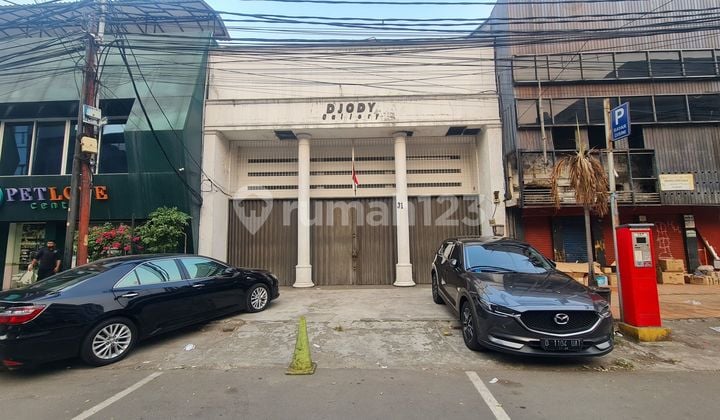 Ruko Kebayoran Baru Resmi Komersial Area