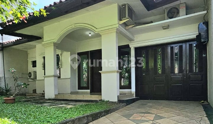 Pondok Indah Area Quiet Inside Portal Wide Road House