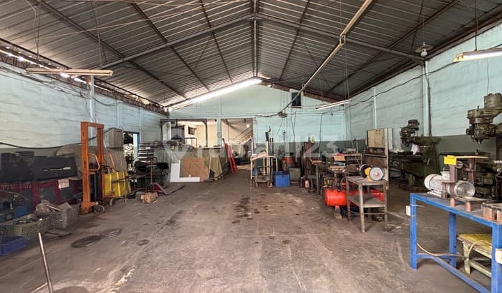 Dijual Gudang Workshop 700m dari Grand Wisata, Akses Muat Truk, bisa Kredit atau Cash, SHM Luas 470m2, Tambun Bekasi
