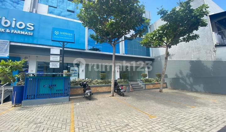 Dijual Ruko Galuh Mas 3 Lantai Gandeng Terawat Dan Siap Pakai, Parkir Luas Tidak Berbayar, Bisa Kpr, 650 M Dari Karawang Central Plaza, Teluk Jambe Karawang