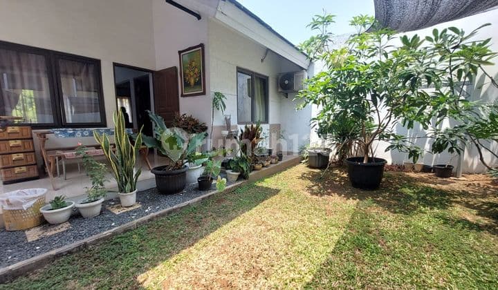 Dijual rumah luas tanah 162m² view taman cluster 300m dari Masjid besar Grandwisata Bekasi