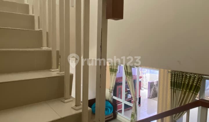 Dijual Rumah Grandwisata 2 Lantai Dalam Cluster Fasilitas Kolam Renang, Jogging Track, Private Gym Hanya 100m Dari Mall Living World Grandwisata Bekasi