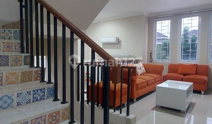 For Rent Fully Furnished House 3+1 Bedrooms with Swimming Pool and Private Gym Only 20m from Living World Grandwisata Mall Bekasi