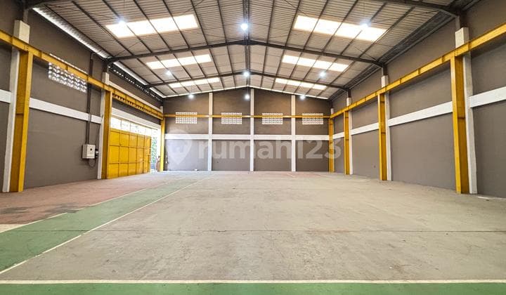 Disewakan Gudang Kalimas, Luas 500M2 Parkir Luas, Keamanan 24 Jam, Muat Container 40 Ft, Akses Langsung Tol Tambun, Tol Bekasi Timur, dan Tol Cibitung, Bekasi