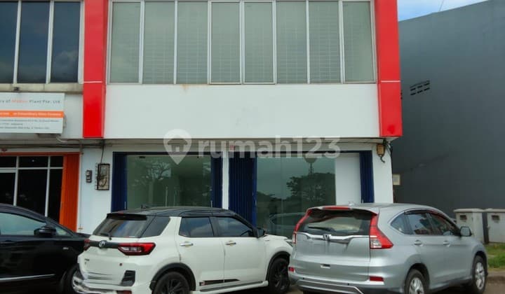 Disewakan Ruko Grandwisata Gandeng 2 Lantai Posisi Hook, Luas Bangunan 250 M², Bebas Banjir, Parkir Luas, Cocok Untuk Kantor, Klinik, Apotik, Bank, Sekolah Akses Langsung Tol Tambun Grand Wisata Bekasi