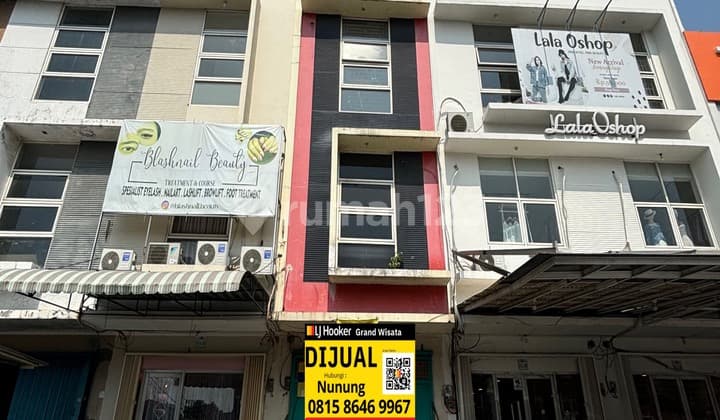 For Sale: 3-Story Shop-House Ready to Live In, Well-Maintained, Flood-Free, Eligible for Mortgage, Spacious Parking, Commercial Area, Located on Jalan Tarum Barat II, Jababeka, Central Cikarang.