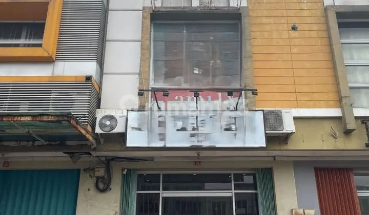 For Rent Celebration Town 2-Story Shop House, Ready to Use, Area 144M2, 24-Hour Security, Spacious Parking, Suitable for, Office, Clinic, Pharmacy, Salon, Culinary, Direct Access to Tambun Toll Road Grand Wisata Bekasi