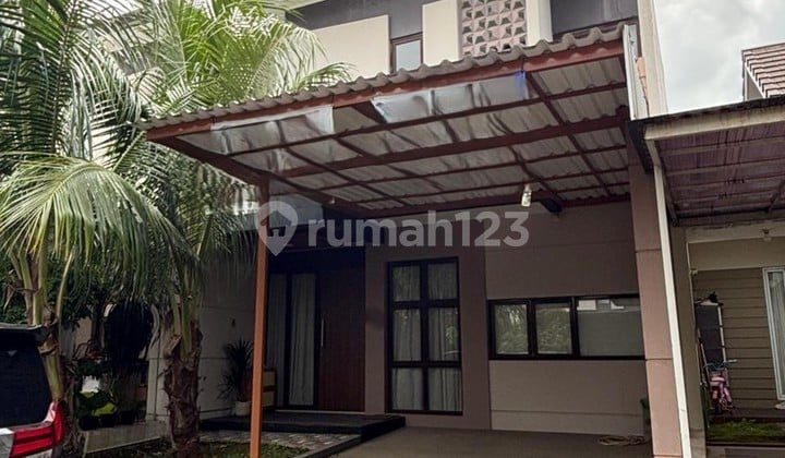 Dijual Rumah New Cerryville 2 Lantai Semi Furnished Siap Huni, 3 Kamar Tidur, Carpot 2 Mobil, Ada Ruang Terbuka dan Taman di Belakang, bisa KPR, Fasilitas Sekolah Ipeka dan Al Azhar, Mal Living World, Tol Tambun, Grand Wisata Bekasi