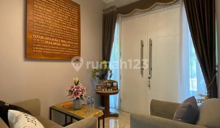 Dijual Rumah Citrus Garden 2 Lantai Semi Furnished 4 Kamar Tidur Fasilitas Clubhouse, Kolam Renang , Lapangan Olahrahraga Dan Masjid Dalam Cluster, Bisa Kpr Di Grand Wisata Bekasi