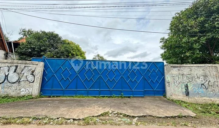 Dijual Gudang dan Tanah Kawasan Industri Setu Jalan Praja Luas 3.153M2, Cocok Dijadikan Gudang, Workshop, Perumahan, Sekolah, Pesantren, bisa Cash Maupun Kredit, 3 KM Dari Tol Setu Utara dan Tol Burangkeng dan Kawasan Industri Mm2100, Telajung, Setu Cikar