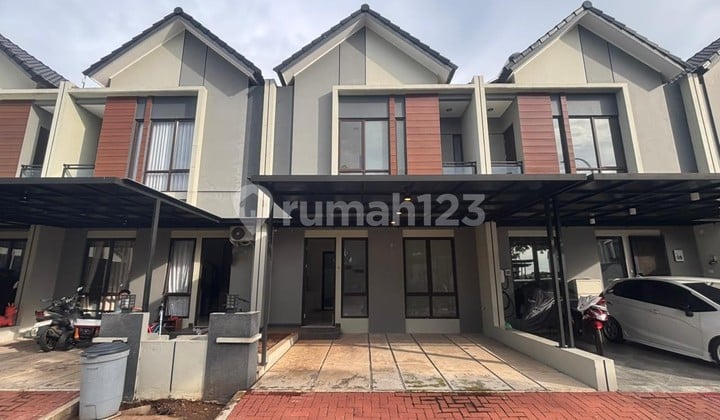 Disewakan Rumah Harvest City Cluster The Ridge, View Taman, 2 Lantai 3 Kamar Tidur, Carpot 2 Mobil, Akses Langsung Tol Burangkeng Mekarsari Cileungsi
