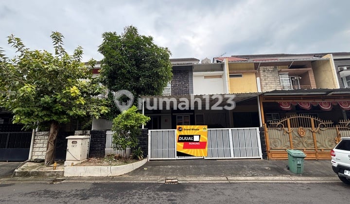 Dijual Rumah Grand Wisata Boulevard 2 Lantai Luas 180m², Bisa Untuk Tempat Tinggal Maupun Usaha Juga Kos Kosan Bisa Kpr, Shm Akses Langsung Tol Tambun Grand Wisata Bekasi