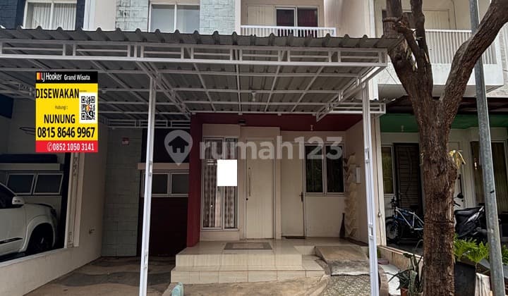 For Rent: Grand Wisata 2-Story House, 3+1 Bedrooms, Flood-Free, 24-Hour Security, Direct Access to Tambun Toll Road, Grand Wisata Bekasi.