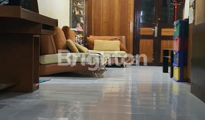 RUKO 3,5 LANTAI DI JL SUBUR, COCOK UNTUK TOKO DAN TEMPAT TINGGAL