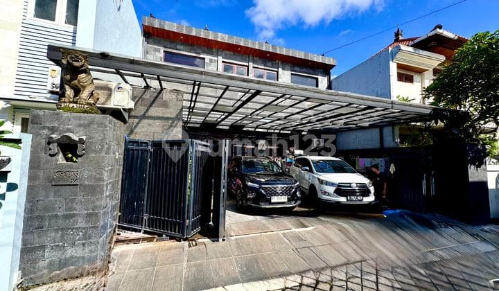 Dijual Rumah Modern Tropical Industrial Jl Waribang Siap Huni, Garasi 2 Mobil