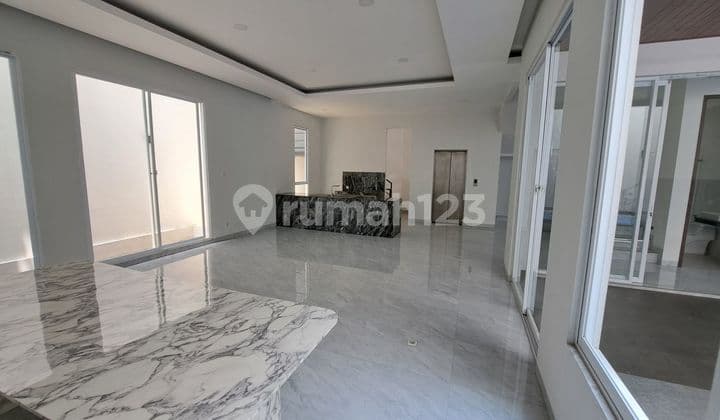 Rumah Sunter Garden Modern Minimalis 4 Lantai 12x22 Hadap Utara