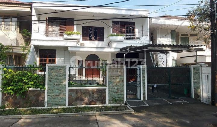 Rumah Danau indah Sunter 2 lantai 300m² hadap Timur