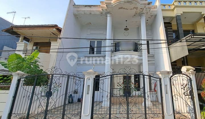 Rumah Paradise 2 Sunter 2 lantai full 8x20 Full Furnished