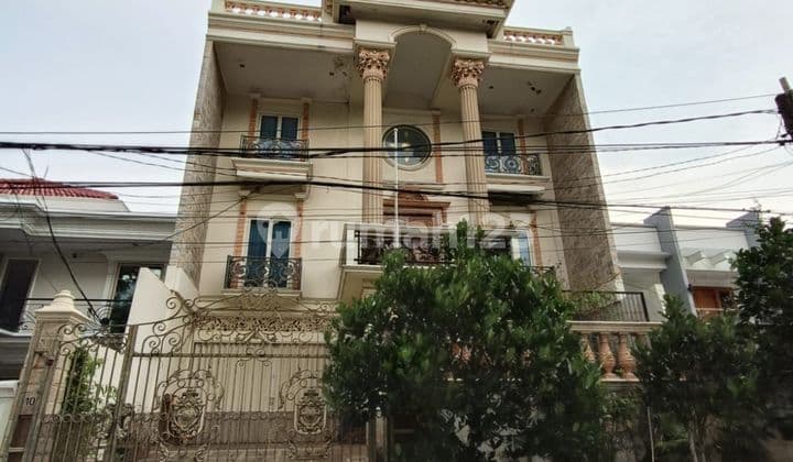 Lake Indah Sunter Classic House 3.5 floors 12x25 facing East