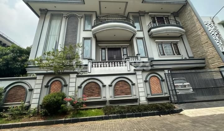 Luxury House Taman Permata Sunter 3 Floors 271m² East Facing
