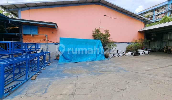 Gudang 2 Lantai Kapuk Muara Akses Kontener Hadap Timur