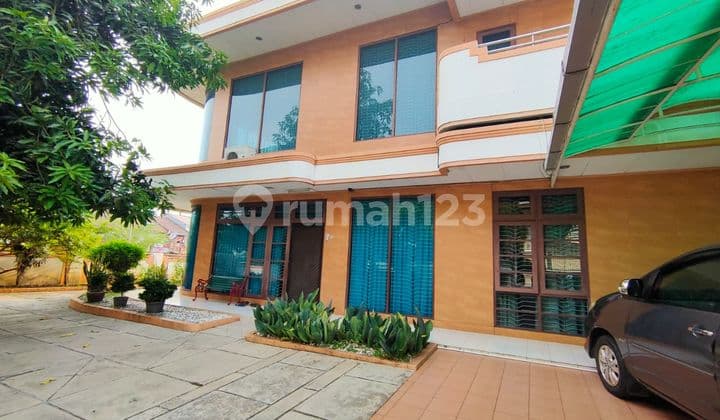 Beautiful West Lake House 600M² Sunter Facing East South