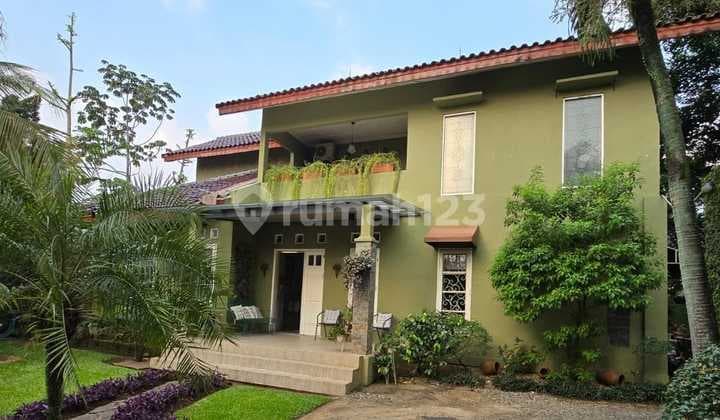 Rumah Open Concept 2 Lantai Siap Huni Lokasi Strategis