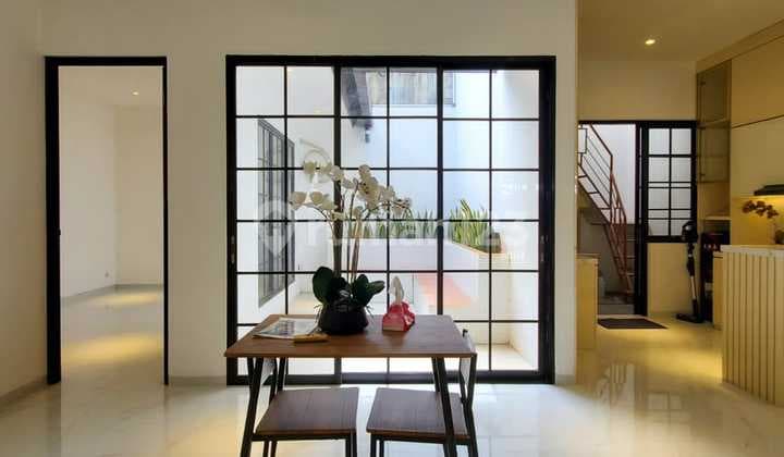 Rumah Modern Minimalis Di Cluster Elite Bintaro Jaya Tangsel