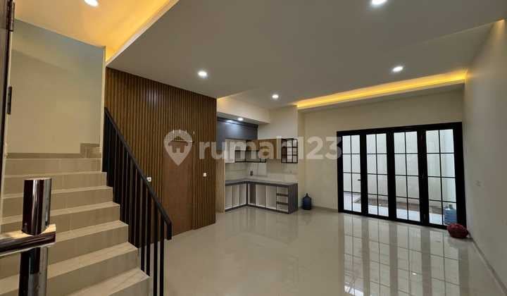 Rumah Baru Masih Fresh Di Graha Bintaro Jaya Tangerang Selatan