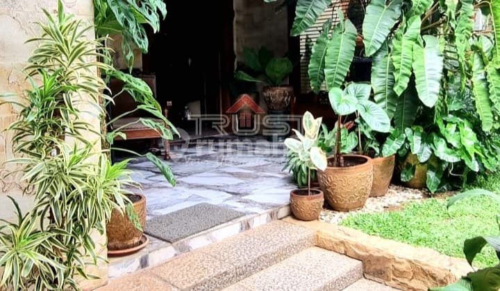 Rumah Bagus Siap Huni Dalam Perumahan Bukit Cinere