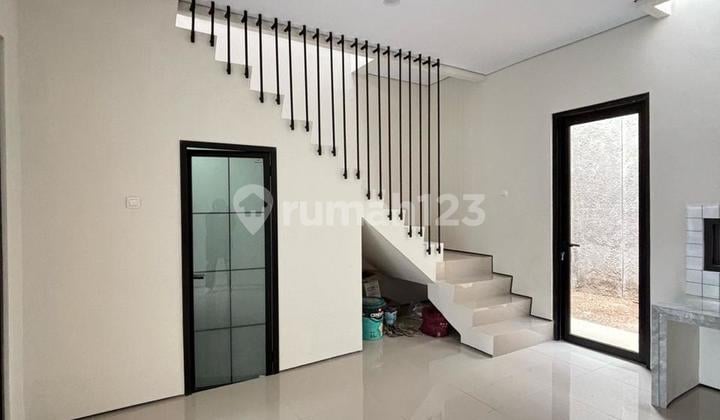 Rumah Baru Kawasan Strategis Aria Putra Ciputat Dekat Ke Bintaro