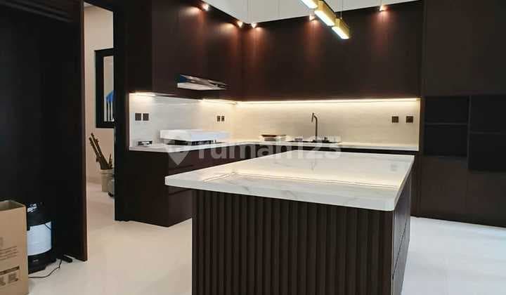 Rumah Mewah Baru Di Cluster Elite Kebayoran Residence Bintaro