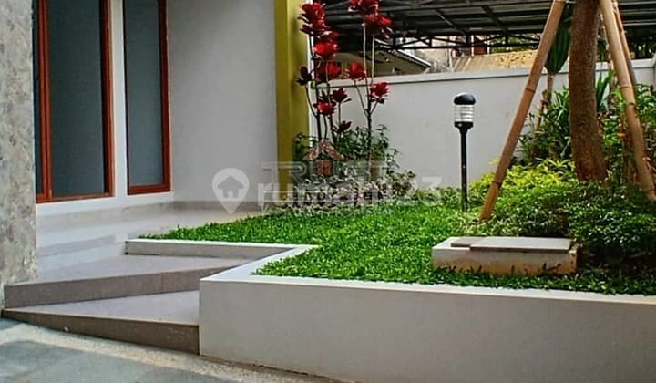 Rumah Bagus Siap Huni Dekat Mesjid Bintaro Jaya Tangerang Selatan