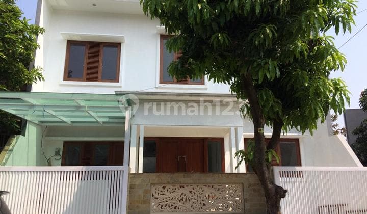 Rumah 2 Lantai Bagus Siap Huni Di Sek 3 Mandar