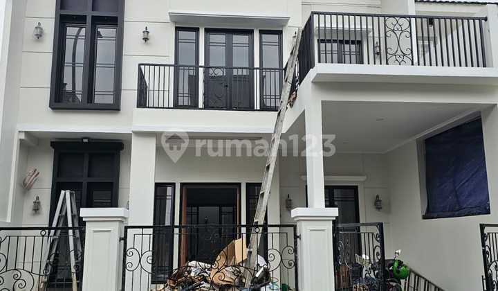 Rumah Bagus Brandnew 2 Lantai Siap Huni di BSD