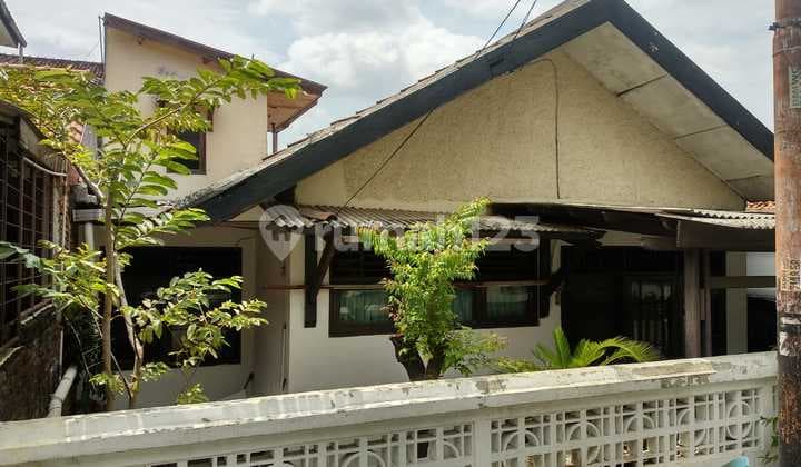 Rumah Dalam Komplek 1,5 Lt Deket Fasum Siap Huni di Veteran Bintaro
