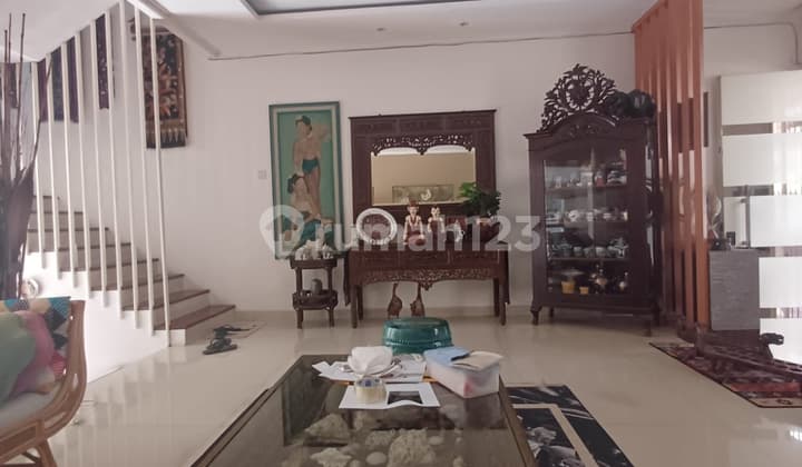 Rumah Terawat 2Lt Privatepool Siap Huni Disektor 3 Bintaro