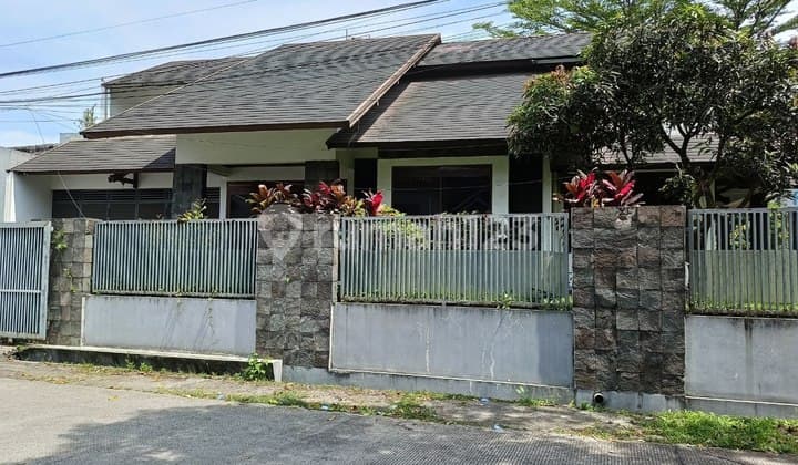 Rumah Mewah Siap Huni di Sayap Buah Batu Bandung