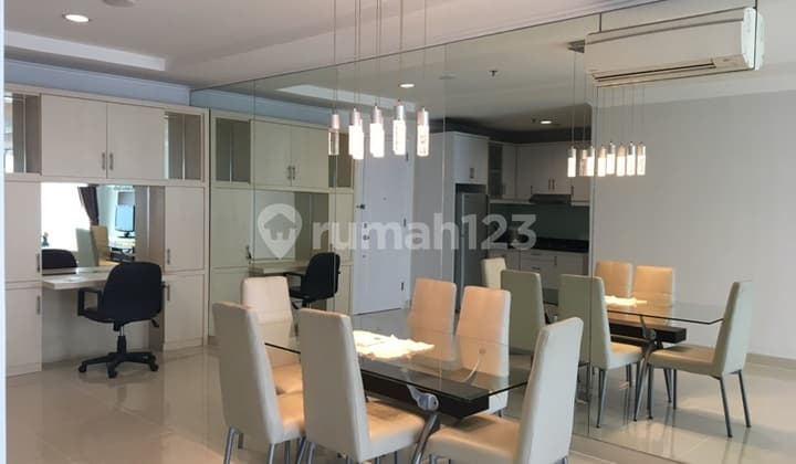 Apartemen French Walk Moi 3 Kamar View Lepas Kelapa Gading Bebas Banjir