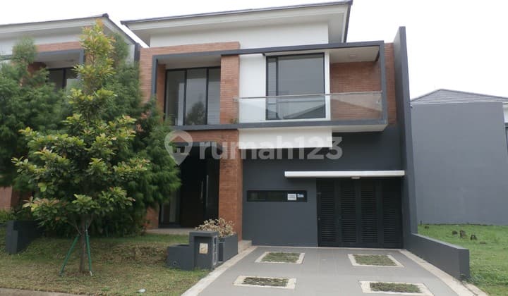 Rumah Modern Minimalis di Discovery Flamine, Sektor 9 Bintaro Jaya