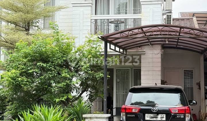 Rumah Bagus Semi Furnish Trategis Komplek Besar Legenda Wisata