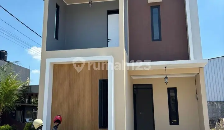 Rumah Baru Bagus Dalam Cluster Dekat Galaxy di Cikunir