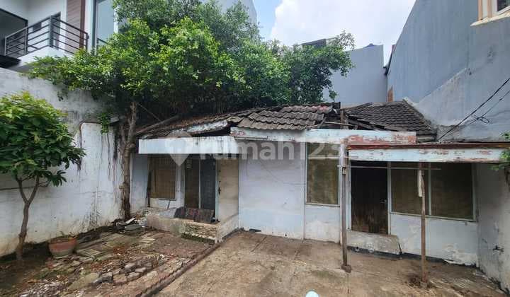 Dijual Rumah Tua di Melodi M Kelapa Gading
