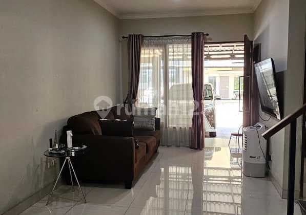 Turun Harga Dijual Rumah Premier Park 2 Modernland Tangerang